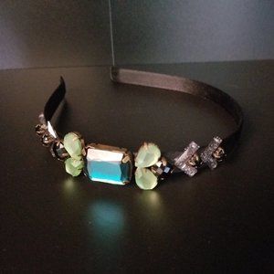 Jane Tran - Offset rhinestone headband.